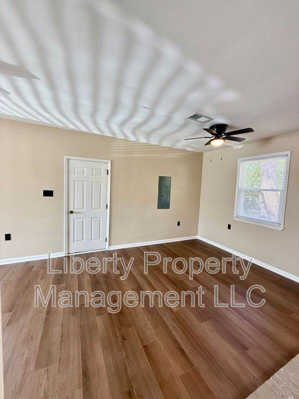 5929 Spinner Rd - Photo 5 of 17