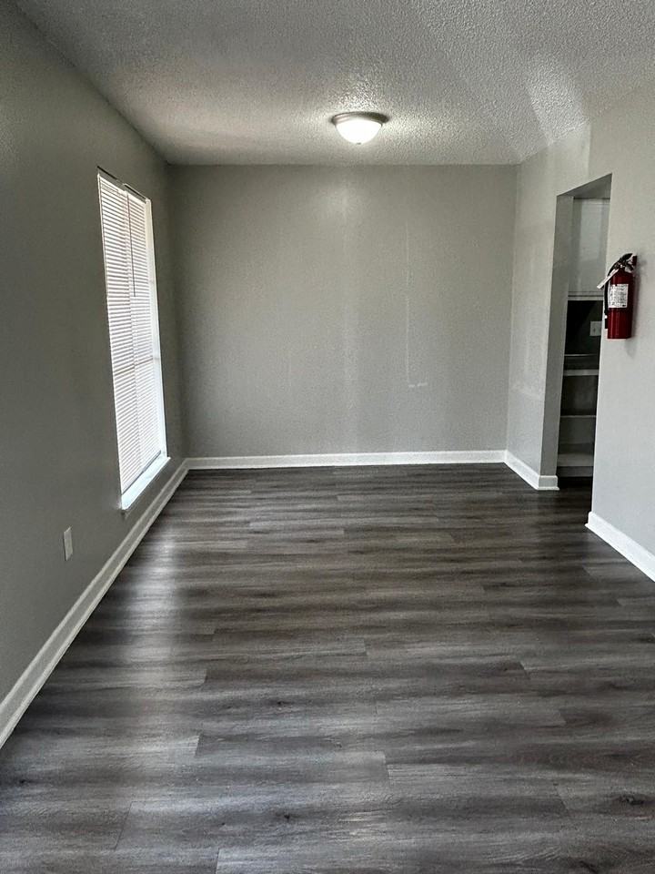 McIntyre Apartments - Photo 3 of 50