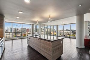 featured image of 708 Long Bridge Street #1109