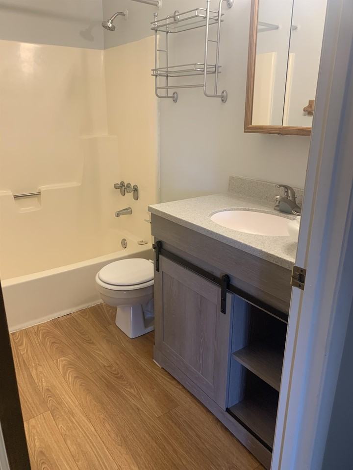 10 Kennedy - Photo 5 of 9