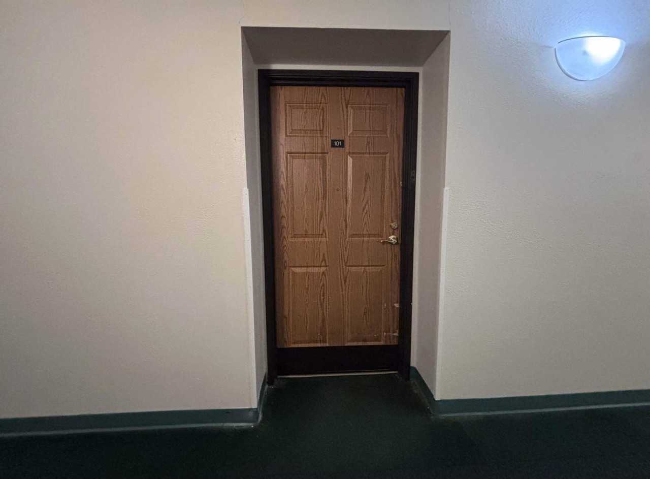 522 Chapple Avenue - Photo 4 of 16