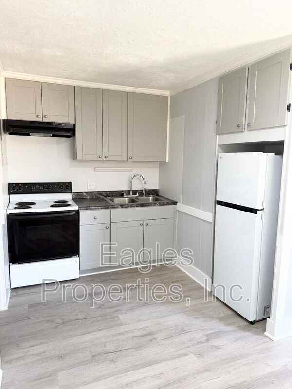 1901 Peachtree St #D - Photo 4 of 6