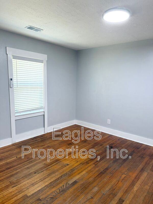 1901 Peachtree St #D - Photo 5 of 6