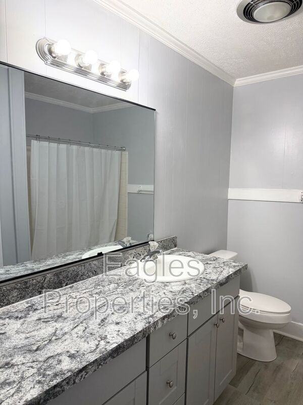 1901 Peachtree St #D - Photo 6 of 6