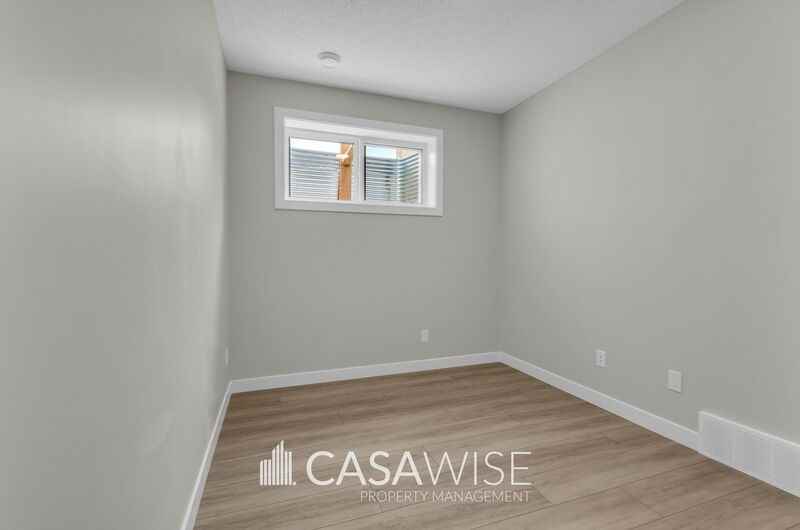 1067D Berg Pl #BS - Photo 3 of 12