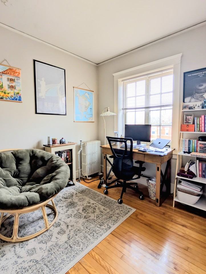 Winthrop Rd #8 - Photo 3 of 10