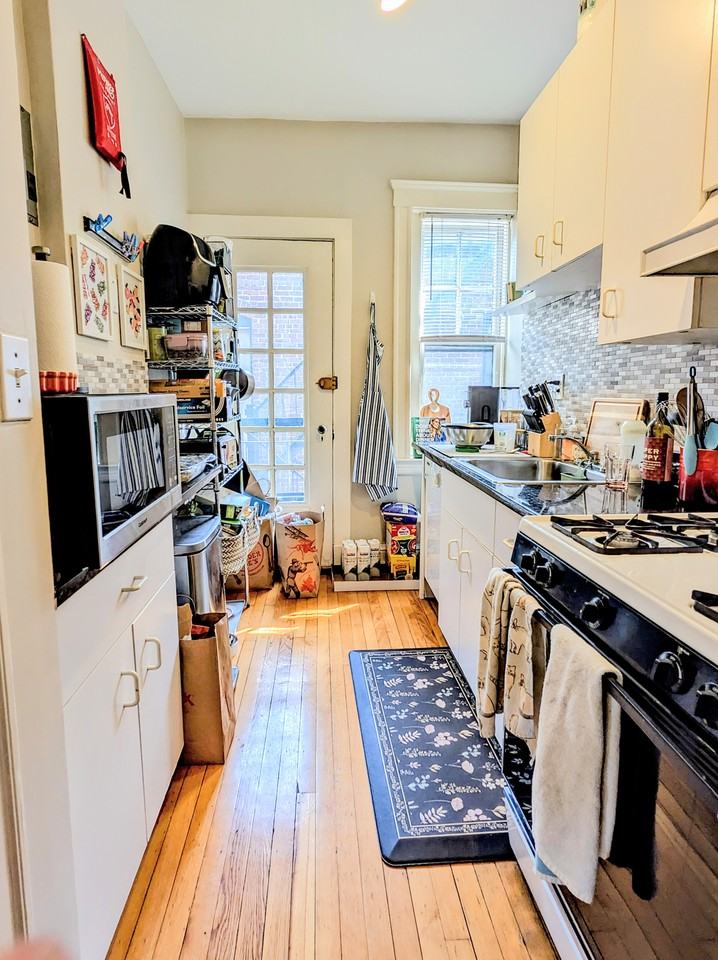 Winthrop Rd #8 - Photo 5 of 10