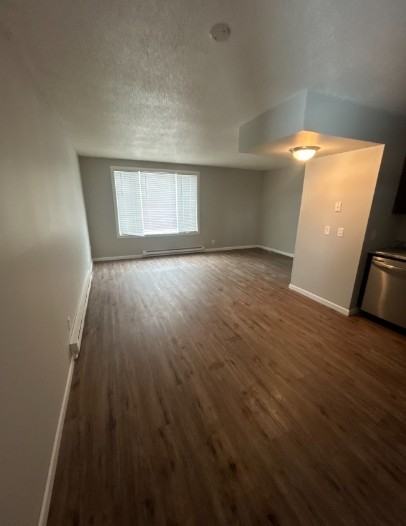 840 10th Avenue - Photo 5 of 26