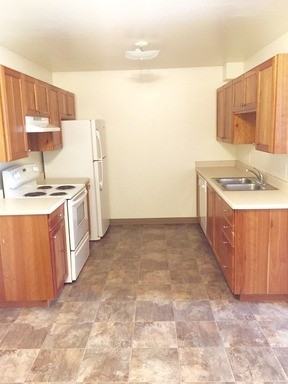 Legacy Village Apartments - Photo 7 of 49