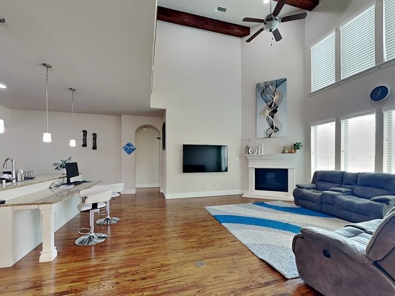 2639 Virginia Pkwy - Photo 2 of 25