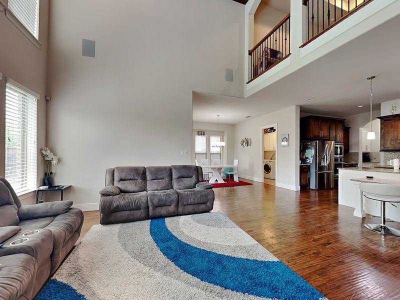 2639 Virginia Pkwy - Photo 3 of 25