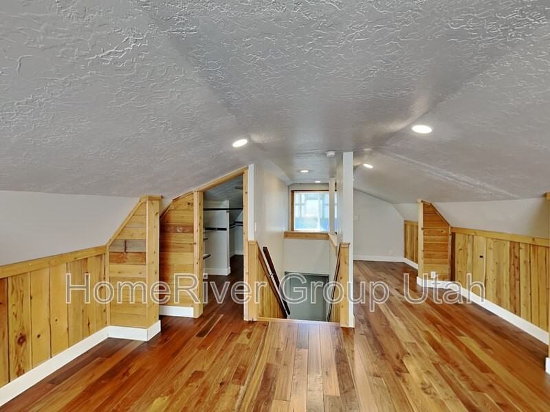 3240 E Mcneill Cir - Photo 2 of 18