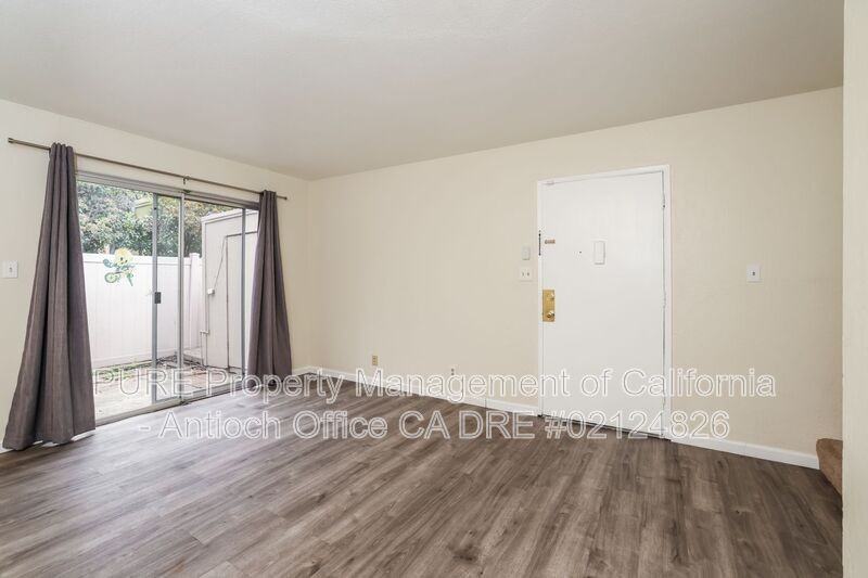 2043 Sierra Rd #11 - Photo 3 of 20