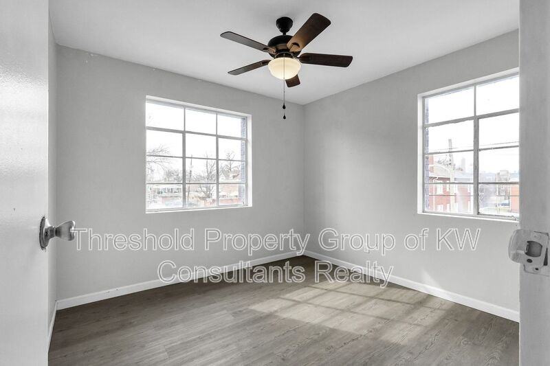 61 N 21st St #I - Photo 6 of 22