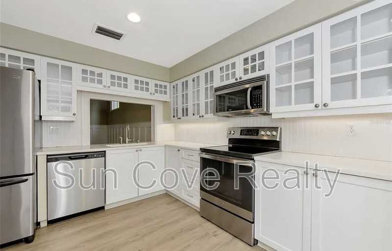 4518 Ascot Cir S - Photo 6 of 22