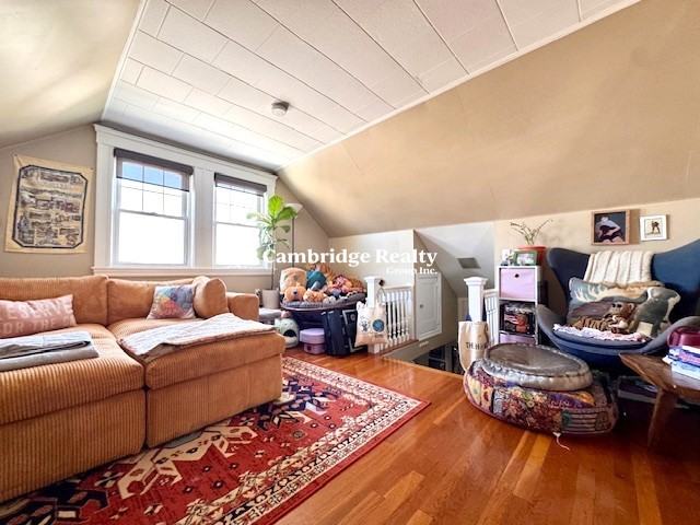 894 Fellsway #2T - Photo 5 of 18