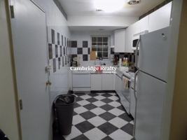 featured image of 125 Lake Shore Rd #4T