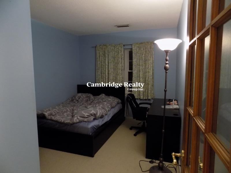 125 Lake Shore Rd #4T - Photo 6 of 7