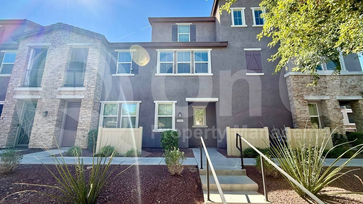 2342 E Hidalgo Ave - Photo 6 of 9