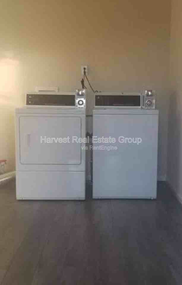 2331 Sacramento St #C - Photo 4 of 6