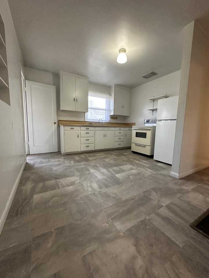 1603 Virginia Ln #10 - Photo 2 of 5