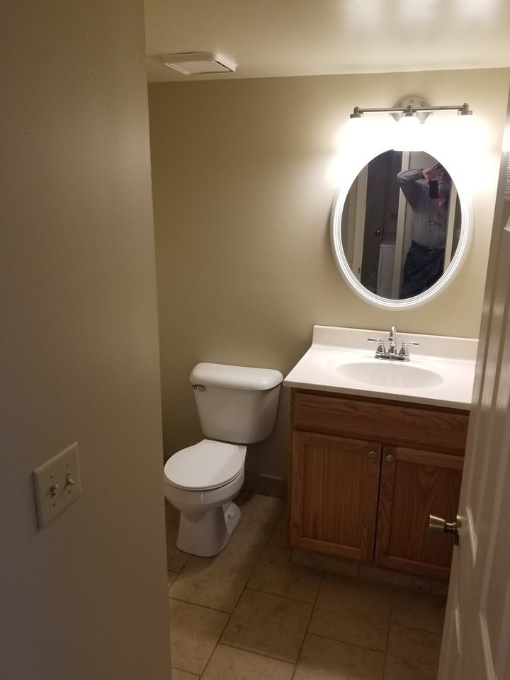 1362 Dana Dr #1362B - Photo 3 of 8