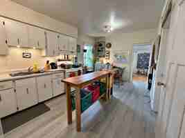 featured image of 410 Crawford Street #1