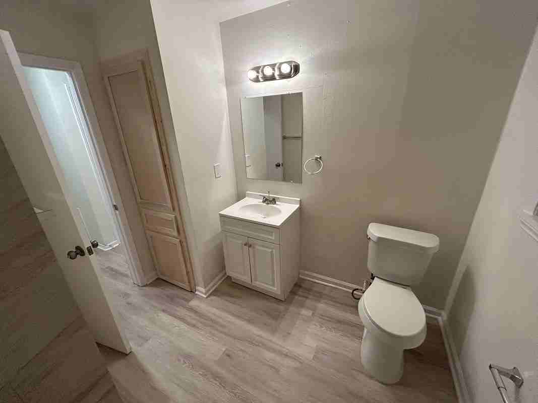 235 Highway 90 E - Photo 6 of 12