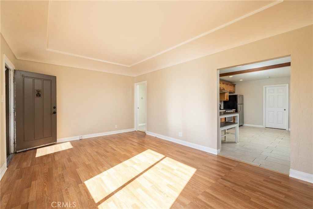 1716 W Madison Ave - Photo 3 of 8