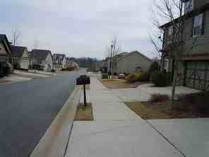 2350 Callaway Ct - Photo 3 of 6