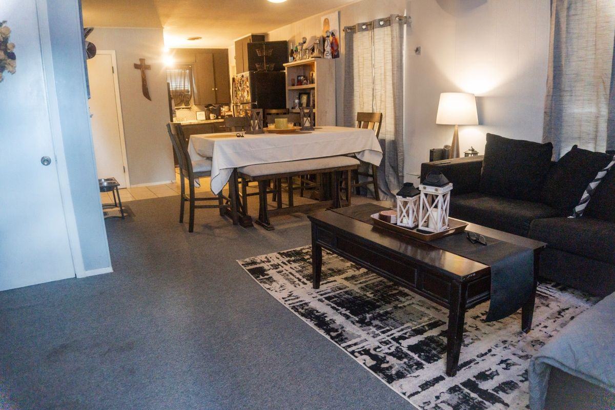 115 Lake St - Photo 5 of 8