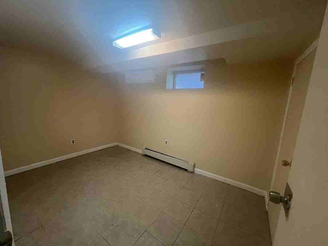 4212 Monticello Ave - Photo 4 of 9