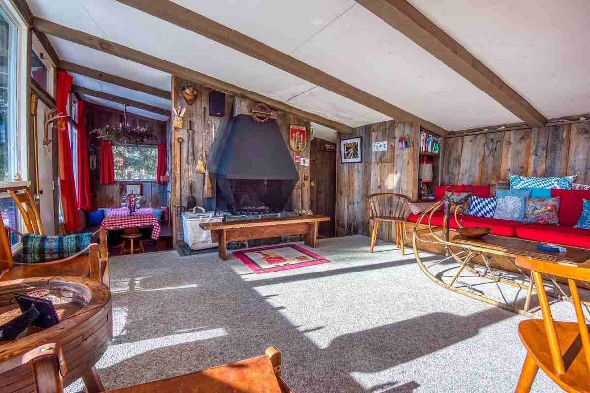 36 Hoffmans Dr - Photo 4 of 23