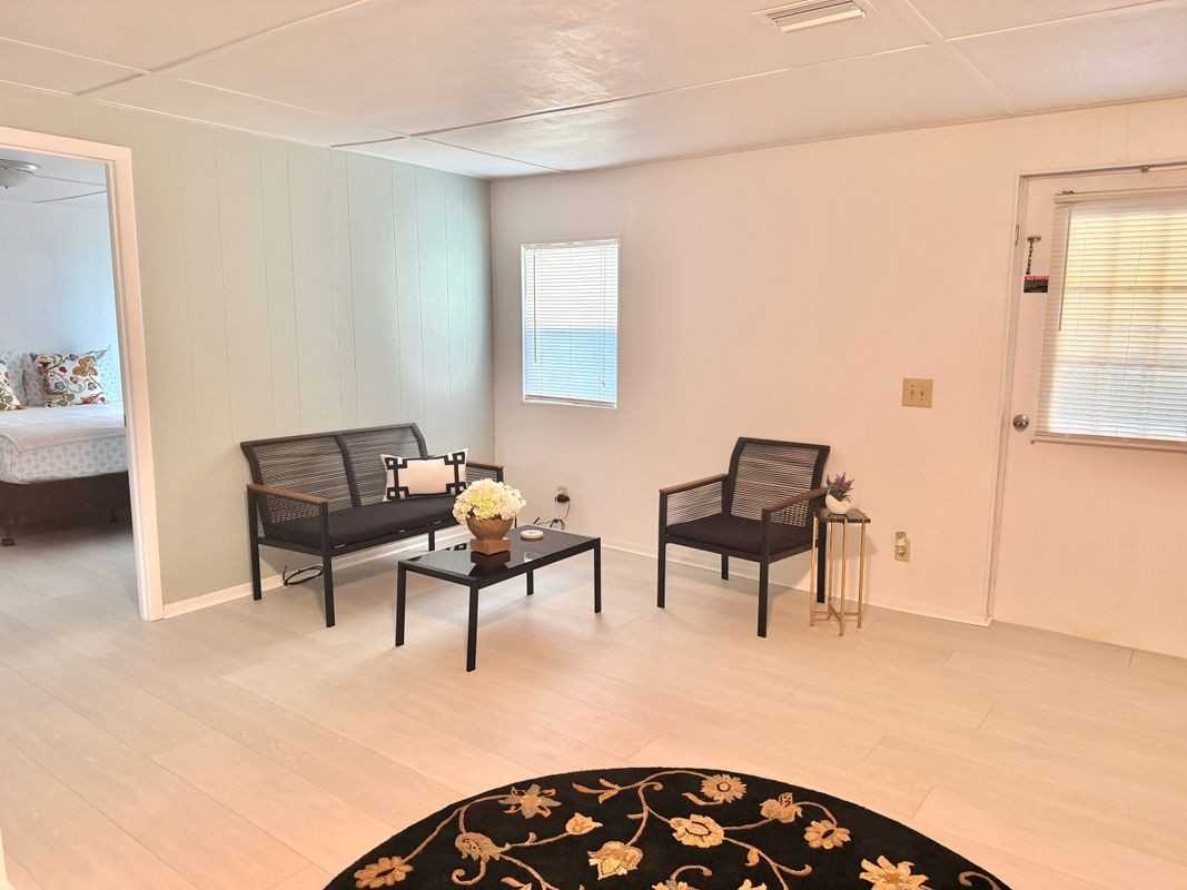 9999 Ne 120th St - Photo 3 of 8