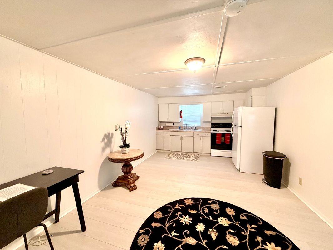 9999 Ne 120th St - Photo 5 of 8