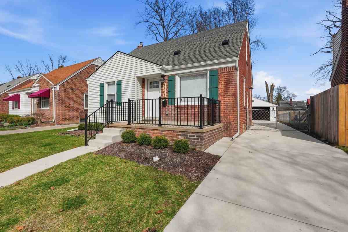 3202 N Connecticut Ave - Photo 4 of 17