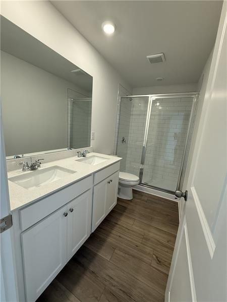 180 Milledge Commons Dr - Photo 4 of 8