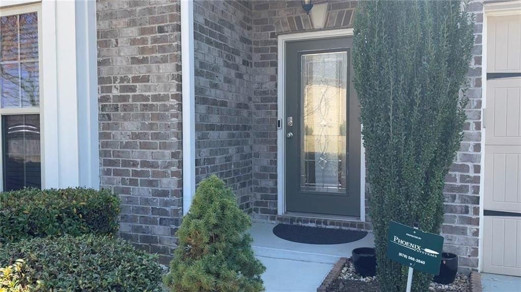 6940 Rocking Horse Ln - Photo 2 of 32