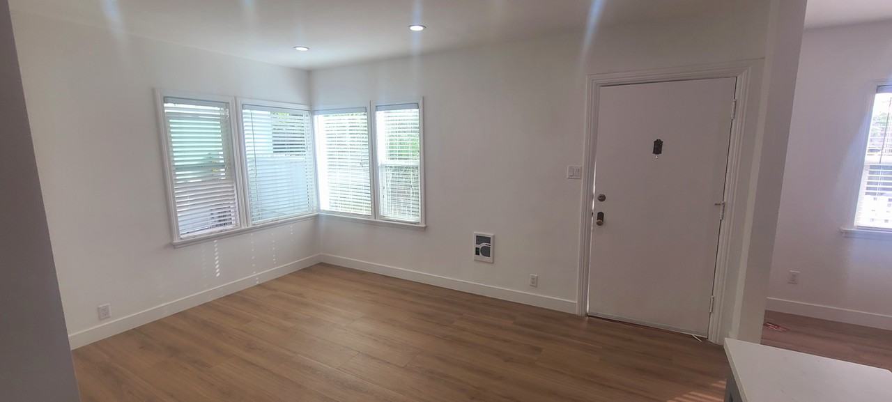 2130 Linden Avenue #2130 - Photo 6 of 17
