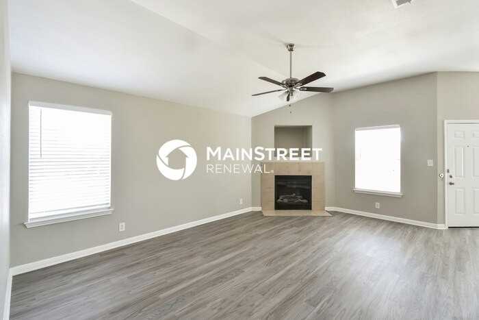 8514 Whitebrush - Photo 6 of 16