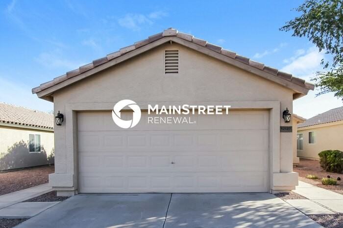 12137 W Flores Dr - Photo 3 of 16