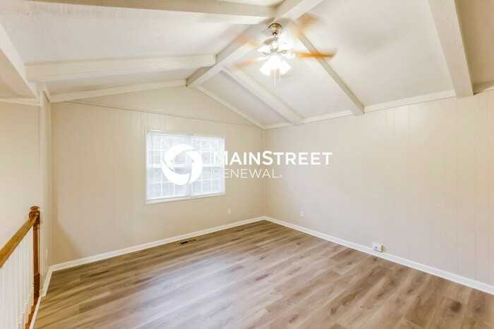 5796 Dug Hollow Rd - Photo 6 of 18