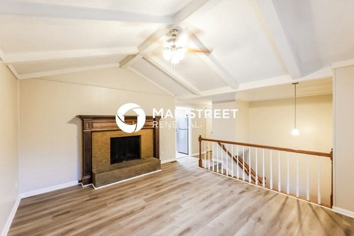 5796 Dug Hollow Rd - Photo 7 of 18