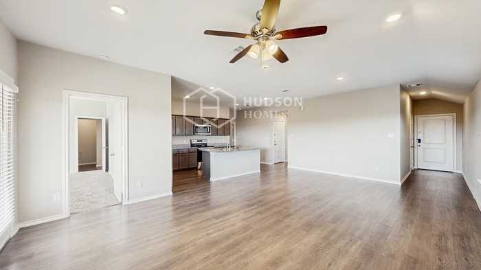 3018 Sweetwater Trl - Photo 6 of 25