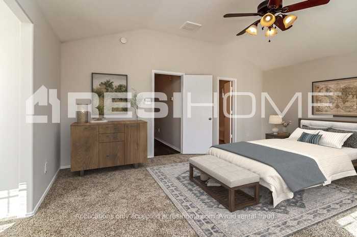 17203 Hawks Landing Dr - Photo 7 of 19