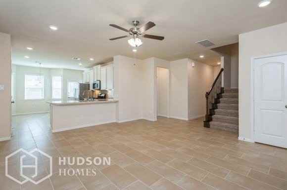 18637 Birch Orchard Ct - Photo 2 of 17