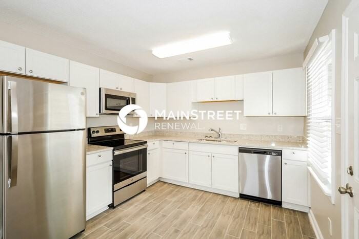 8013 Hemby Wood Dr - Photo 6 of 15