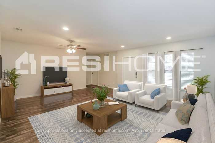 3405 Pine Run Ln - Photo 6 of 20