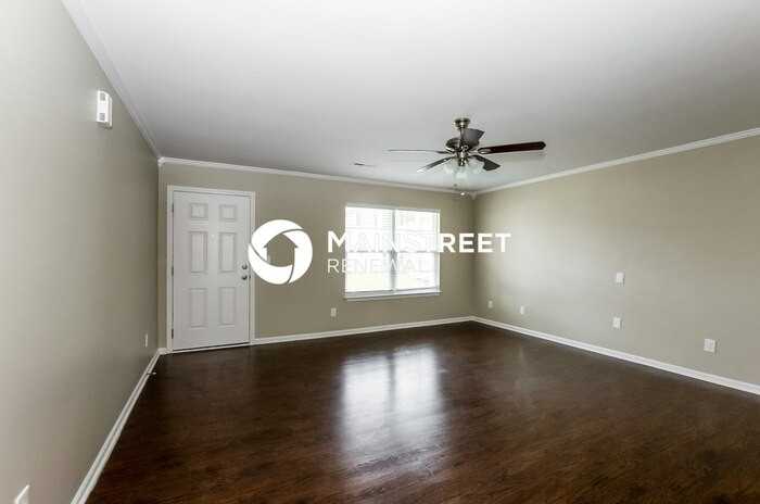 5523 Lee Marie Ln - Photo 6 of 17