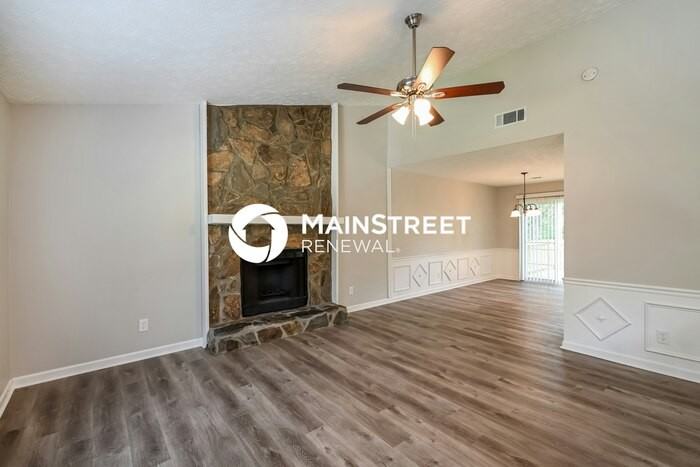 2807 Cherokee Cv - Photo 5 of 17